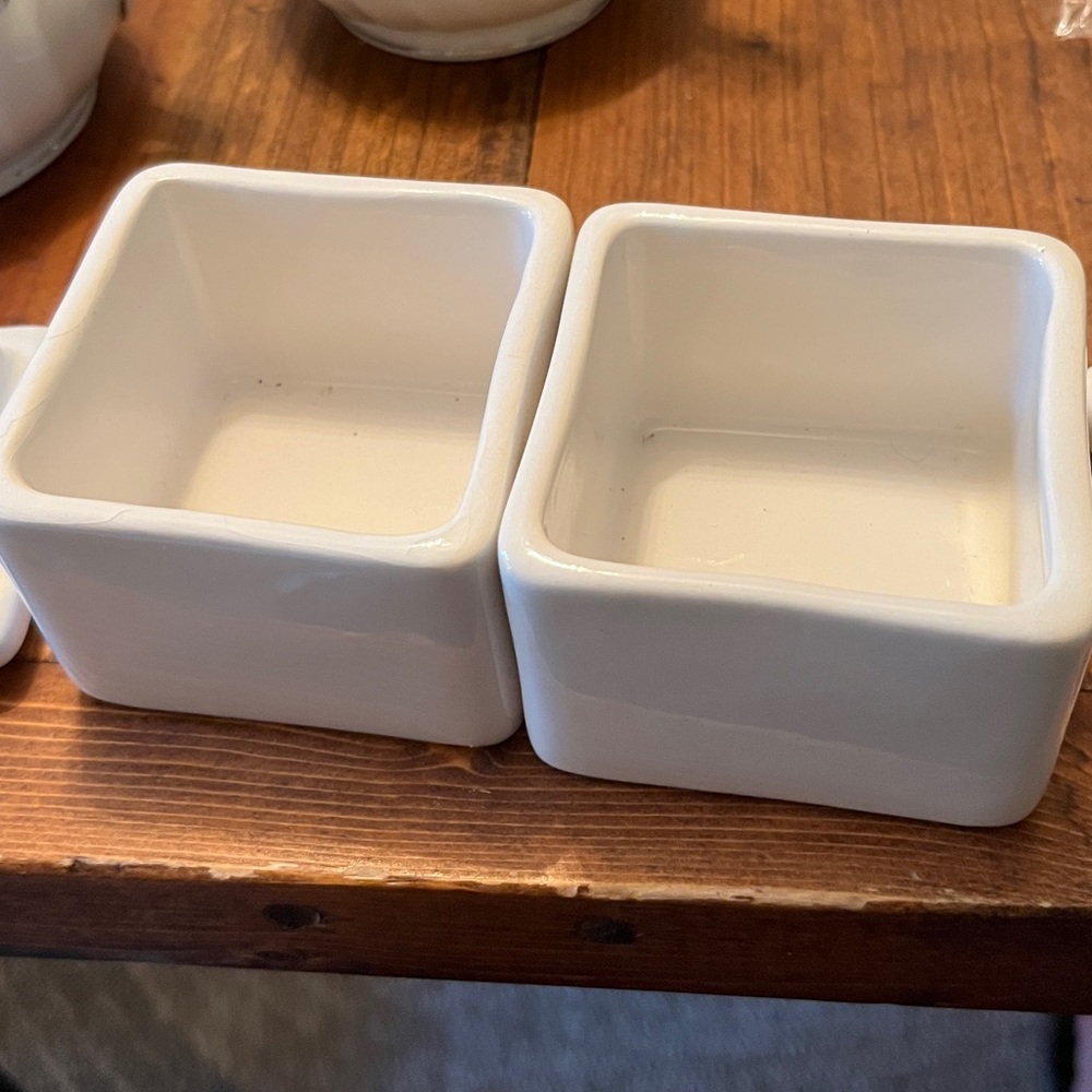 Rae Dunn Cream 'His' and 'Hers' Vases - Picture 4 of 6
